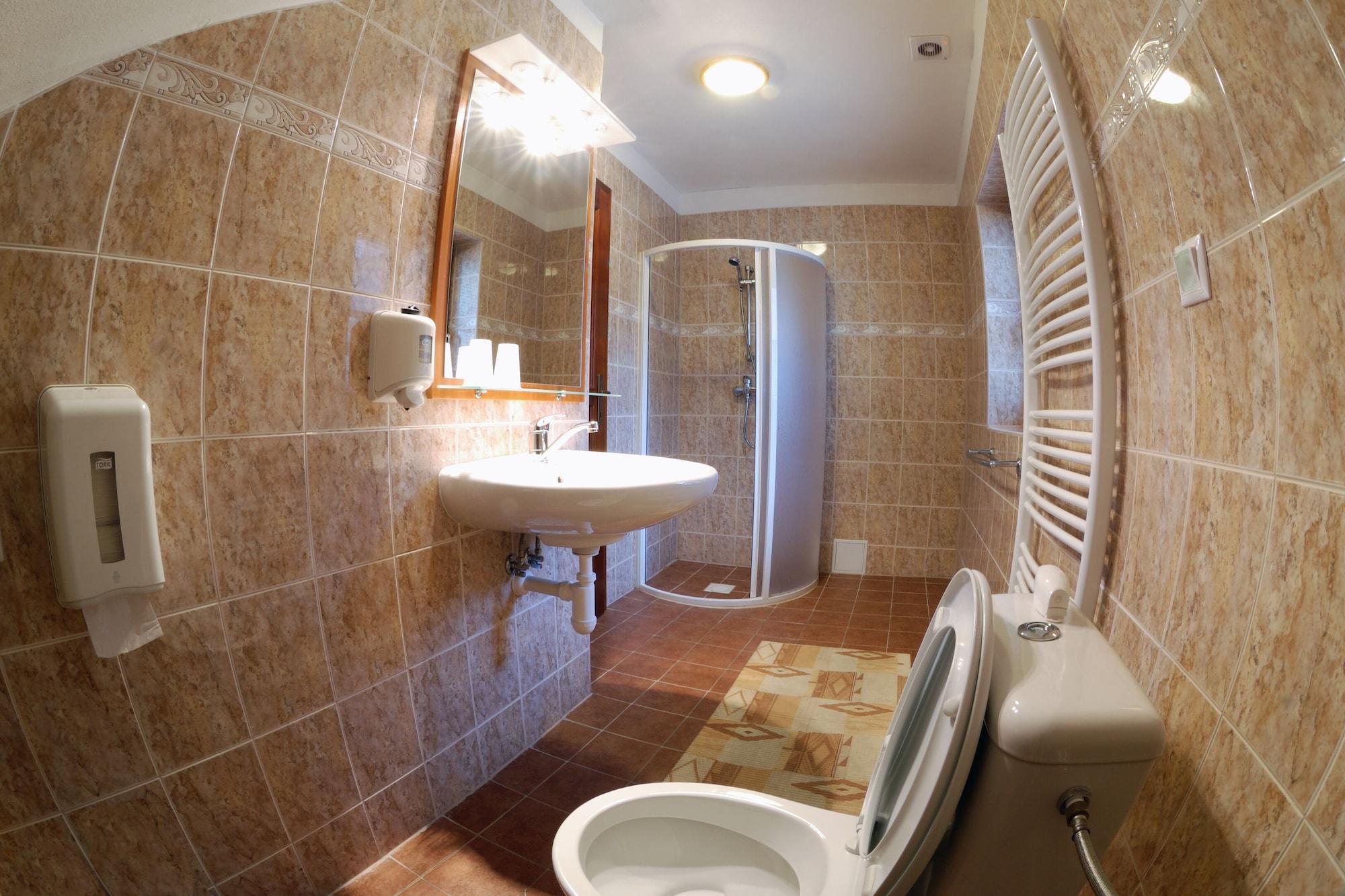 Penzion Kachelman Banská Štiavnica Esterno foto