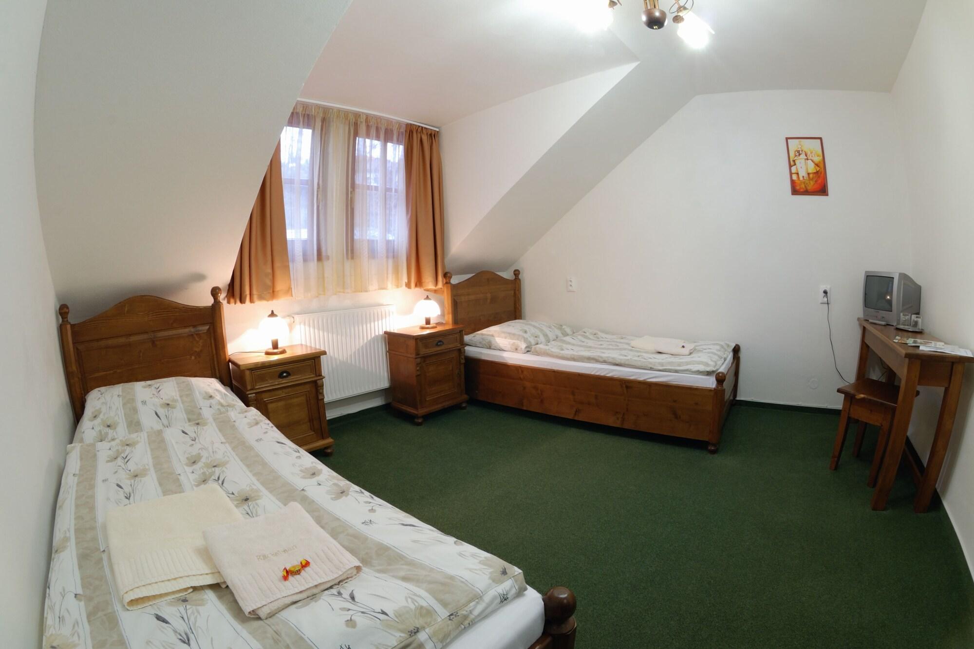 Penzion Kachelman Banská Štiavnica Esterno foto