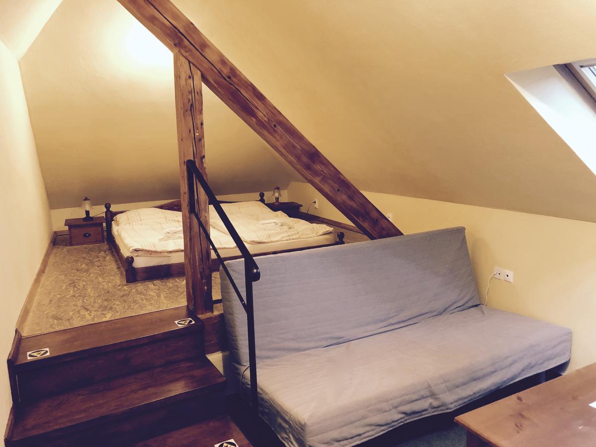 Penzion Kachelman Banská Štiavnica Esterno foto